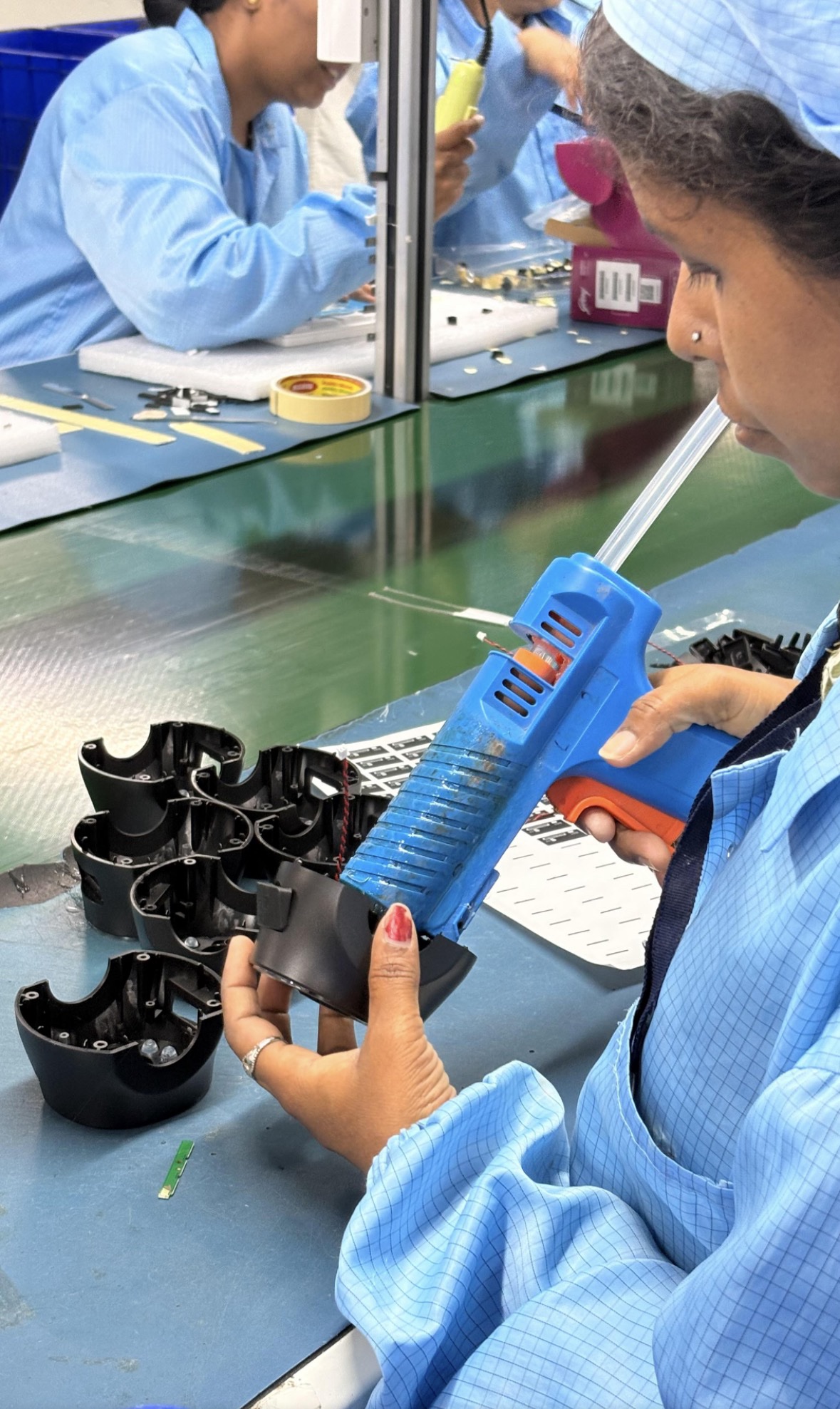 Vilican Dust-Free Enclosure Assembly
